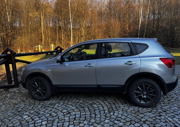 Nissan Qashqai cena 28500 przebieg: 166000, rok produkcji 2009 z Połaniec małe 67